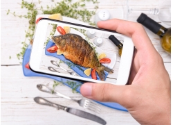 手机拍摄烤鱼